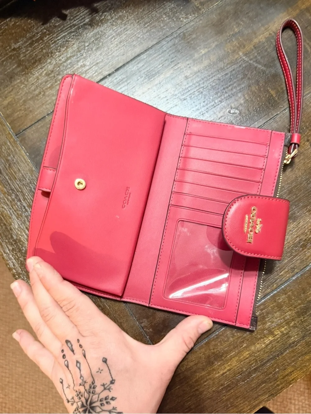 Coach signature coated